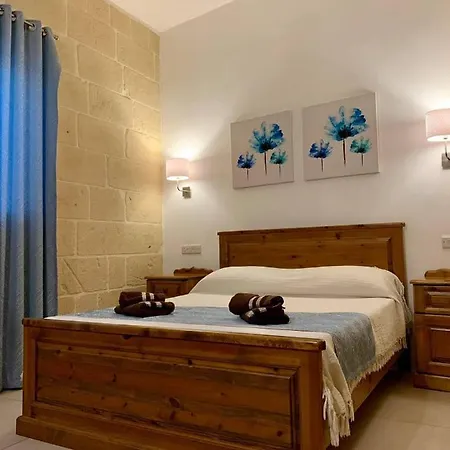 Hofra Holiday home