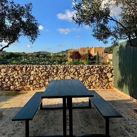 Holiday home Hofra